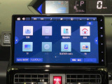 10型スタイリッシュメモリーナビゲーション付きです。7型の約2倍の大画面です。バックカメラも付いて車庫入れ・駐車も安心です。Bluetooth対応機器を登録して快適空間を実現できます。