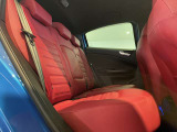 ご覧いただきありがとうございます。当店はショールーム内と屋外展示場に選りすぐりのFIAT・ABARTH・Alfaromeoの正規認定中古車を展示しており、在庫車両はできる限り多く撮影、掲載してご案内しております。