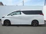 アルファード ハイブリッド 2.5 SR Cパッケージ E-Four 4WD 