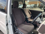 見通しのよいすっきりとした視界で、誰でも運転しやすいです。運転のしやすさは疲れにくさにも繋がりますよ♪