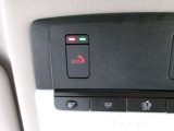 SOSコール 事故や急病時などにオペレーターが警察・消防への連携をサポート(登録が必要です詳しくはカーライフアドバイザーまで)