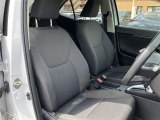 見通しのよいすっきりとした視界で、誰でも運転しやすいです。運転のしやすさは疲れにくさにも繋がりますよ♪