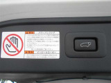 パワーバックドア付いてます! 重いバックドアも軽々オープン(^^♪