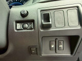 気になるお車がありましたら右の電話番号から直接お店にお問い合わせください。支払方法から車両情報、状態までなんでもご説明させて頂きます。スタッフ一同ご連絡お待ちしております。