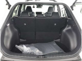 広々としたラゲージスペースを備えています。大きなものや長さのある荷物もしっかりと積み込めます。