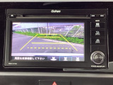 バックモニター付きで、車庫入れやバック時の後方確認をしっかりサポート。モニターに映し出される映像で死角も確認しやすく、狭い場所での駐車や後退時の操作をより安心して行えます。