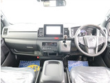 リバーサイドは安心も販売します!お車に乗られるお客様の安心と安全を乗せて車の販売を行っていきます。