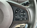 Hondaセンシングの機能のひとつ、アダプティブクルーズコントロール付!アクセルから足を離しても設定したスピードと前車との車間を保ち走行してくれます!車線維持もアシスト☆高速道路で疲労軽減ですね☆