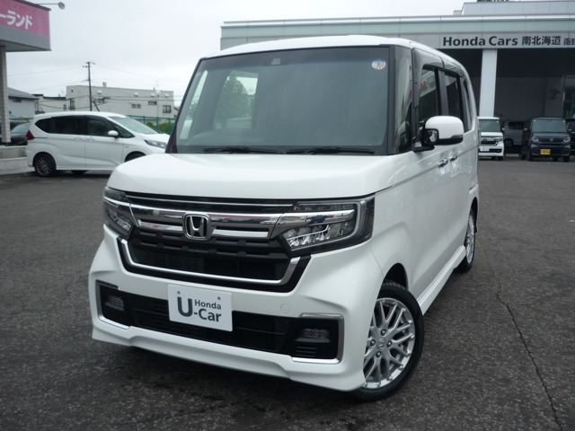 ホンダ N-BOXカスタム 