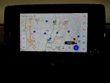 ナビゲーション装備。多彩な機能で快適ドライブをアシスト。オーディオ機能も充実していますね。