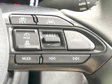 【レーダークルーズコントロール】高速道路での長距離走行が楽に!!自動で速度を保つクルーズコントロールが、衝突軽減システムと連携し、前方の車両を感知して車間を保つように速度調節してくれます!!