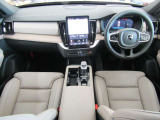 XC90 ウルトラ B5 AWD 4WD