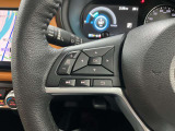 【ステアリングスイッチ】運転中に前方から目線をそらすことなくオーディオ等の操作が可能な便利機能!安心&快適なドライブを演出してくれます。