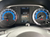 車線を逸脱するとブザーでお知らせのオン、オフ切替できます。