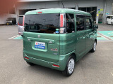 車両右斜め後ろからです!