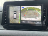アラウンドビューモニター付きで楽々駐車