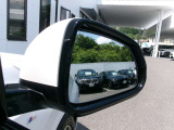 ご購入後はお近くの全国BMW正規ディーラーにて整備のご入庫いただけます。