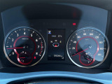 【スピードメーター】メーターがシンプルで見やすく運転しやすいですね。