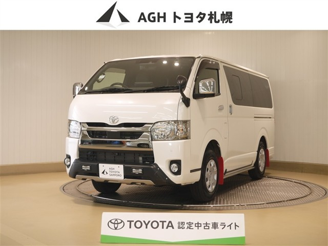 トヨタ ハイエースバン 