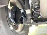 お車を安心してお乗りいただく為には、足回りの定期点検が欠かせません。サービスサポート(有償保証)では無料点検もご提供しており、安心のカーライフをお過ごしいただけるサポート体制が整っています。