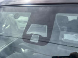 【エマージェンシーブレーキ】走行中に前方の車両等を認識し、衝突しそうな時は警報とブレーキで衝突回避と被害軽減をアシスト。より安全にドライブをお楽しみいただけます。