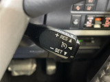 【クルーズコントロール】高速道路や自動車専用道路を走行中にドライバーが設定した速度で、アクセルペダルを踏まなくても、一定の車速で走行してくれます!