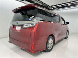 沢山乗れるのがこの車の魅力!2台で移動しないと・・・なんて時もこの車なら1台で!大活躍です♪