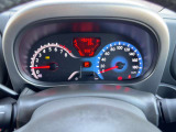 スピードメーター古き良きアナログスタイル!距離は49,258km。この年式にしてはだいぶ少ない方です!