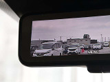 インテリジェントルームミラーです。クリアな後方視界で安全運転をサポートします。