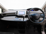 Honda車が初めての方にも扱いやすく分かりやすいインパネ周りと各種スイッチ類です。