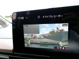 ドライブレコーダーの前後画像をナビゲーションのモニターで確認することができます。