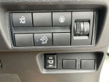 運転席まわりの画像です。