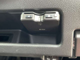 ETC付きです。納車の当日からご利用いただけます。◎掲載後すぐに販売が決まってしまう場合もございますのでご来店前にお電話でご予約を頂ければ幸いです。