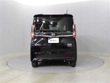 中古車の内外装の状態などをひと目で分かるよう、プロの検査員が実施した「車両検査証明書」をご用意しています。