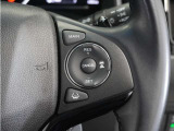 ◆アダプティブクルーズコントロール◆予め設定した車速内でクルマが自動的に加減速。前走車との適切な車間距離を維持しながら追従走行します。【LKAS】車線維持支援システムでステアリング操作を支援。