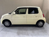 お求めやすいい価格帯のお車ですが状態重視で仕入れを社長自ら行っております。