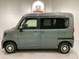 購入後も自社指定整備工場完備でお客様の愛車をしっかりサポート致します!御納車時には安全かつ安心してお乗り頂けるようホンダ専門知識を持つ整備スタッフが点検・整備・装備も説明をしてお渡ししております。