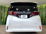 安心の最長10年・走行無制限保証(有償)をご用意。保証内容も充実はもちろん、無料点検&オイル交換や、年中無休の全国・24時間ロードサービスも付帯されておりますのでご安心下さい。