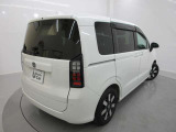 支払総額には車両本体価格の他、自動車税などの税金関係費用、自賠責保険料、印紙代、登録諸経費、リサイクル預託金などが含まれます。