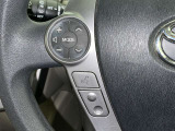ステアリングスイッチ装備!運転しながら手元でオーディオの操作などができます。