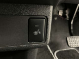 納車前にご案内しますボディーコーティングを施工する事をお勧めします。理由1納車時ピカピカ、2洗車も楽々だし雨で多少の汚れも無くなります、3運転してて気持ちがよいetc.