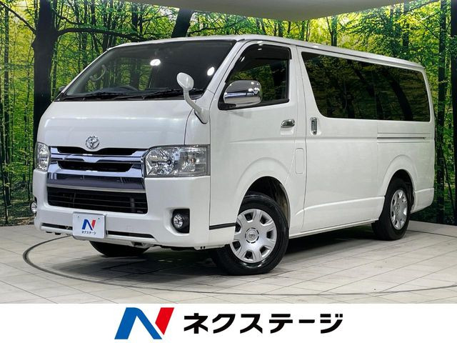 トヨタ ハイエースバン 