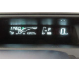 見やすいメーターパネルで安全運転のお役に立ちます!!