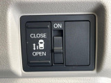 【パワースライドドア】スマートキーや運転席のスイッチでスライドドアの開閉が可能♪電動だから力を入れてドアを開ける必要が無く、小さいお子様でも、重い荷物を持っている時もラクに開け閉めできます♪