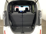 開口部が広くて低いから、重い荷物もスムーズに。毎日の暮らしに寄り添う使い心地を形にしました。荷物を載せるたび、その便利さを実感していただけるはずです。