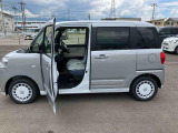 納車前にはプロのメカニックが点検、整備を行いますので安心してお乗り頂けます!!