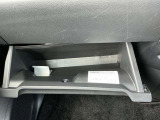 グローブボックスも収納しやすさ◎