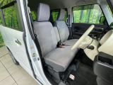運転席シート廻りは使用感も少なく、良好な状態となっています。丁寧に使われていたことがよくわかりますね。
