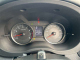 整備スタッフは国家資格を持つプロの整備士です。車検の受入/中間/完成検査と保安基準発行のすべても自社で行います。
