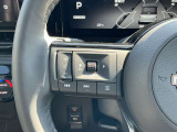 ハンドルスイッチで車両設定・オーディオの選曲や音量調整などが出来、安全性もアップ。